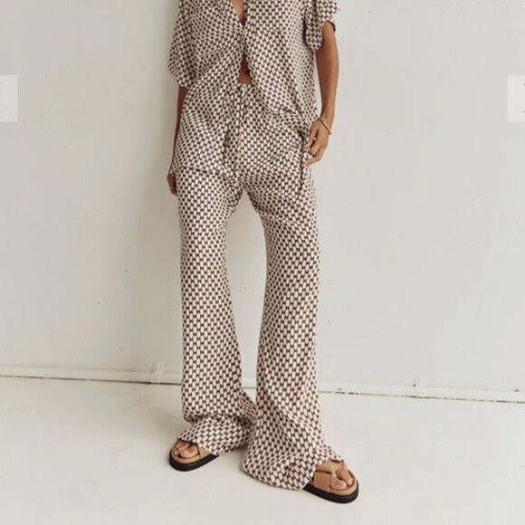 NWT DISSH White and Brown Geometric Pants - Picture 1 of 5